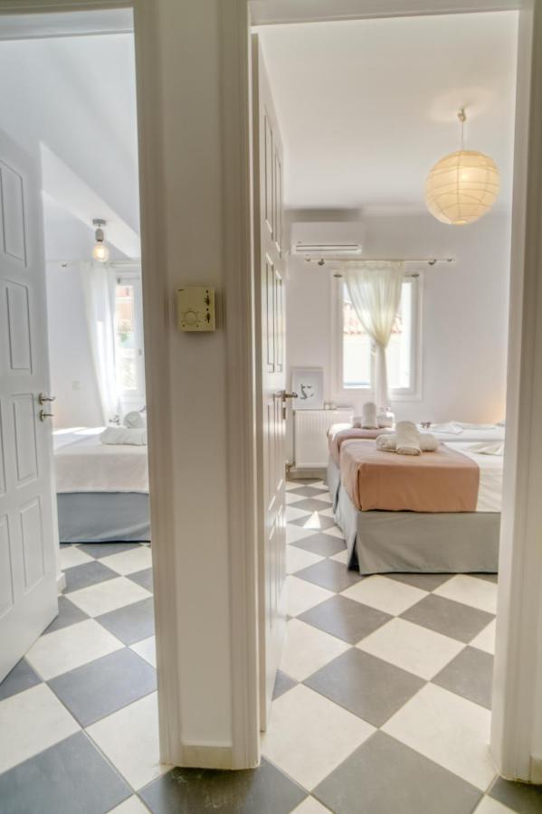 Stylish, Cozy 2-Bdr Flat In Andros Town By Explore Andros Екстер'єр фото
